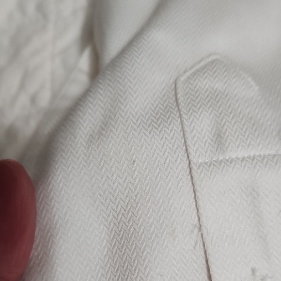 Elegant Kids' White Button-Down Shirt - Picture 3 of 3